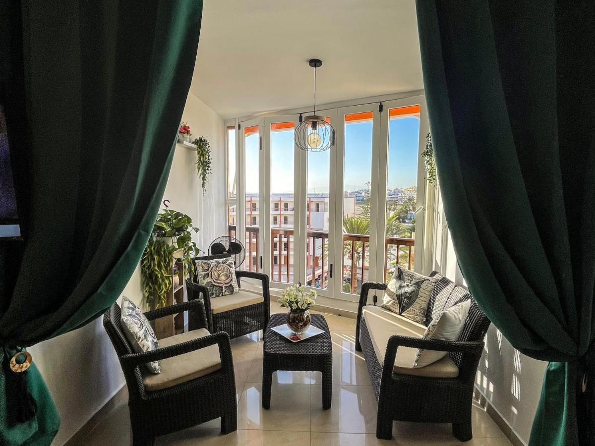 Luxory Dreamy Sunset, Seafront, Direct Access To The Promenade,Wifi,Pool,Free Parking Apartment Los Cristianos  Exterior foto