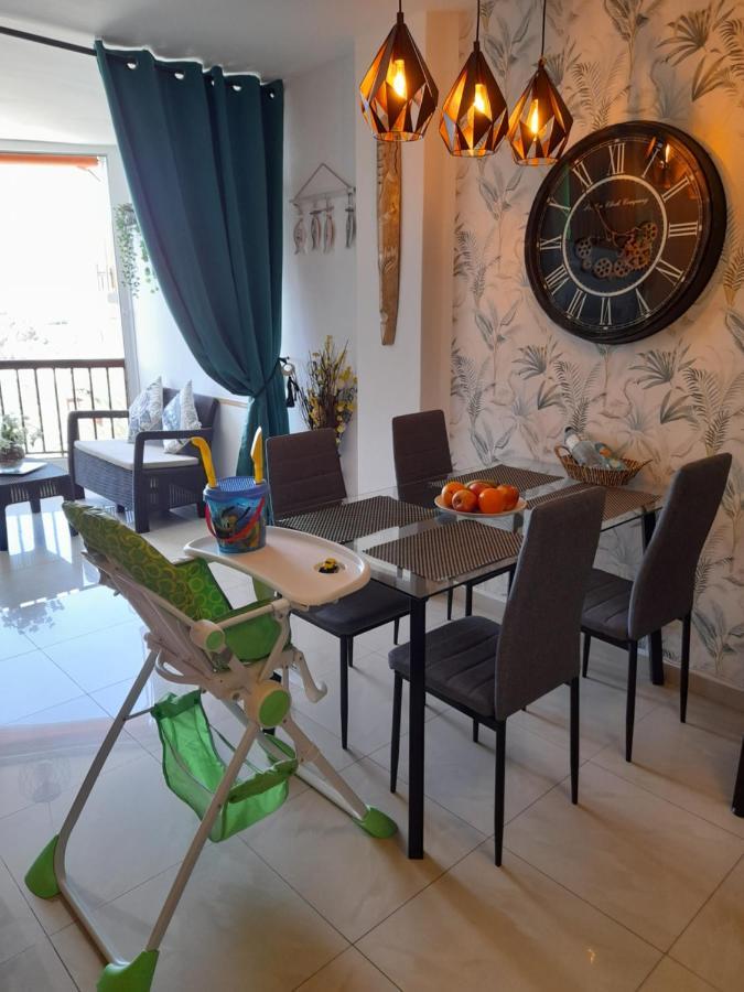 Luxory Dreamy Sunset, Seafront, Direct Access To The Promenade,Wifi,Pool,Free Parking Apartment Los Cristianos  Exterior foto