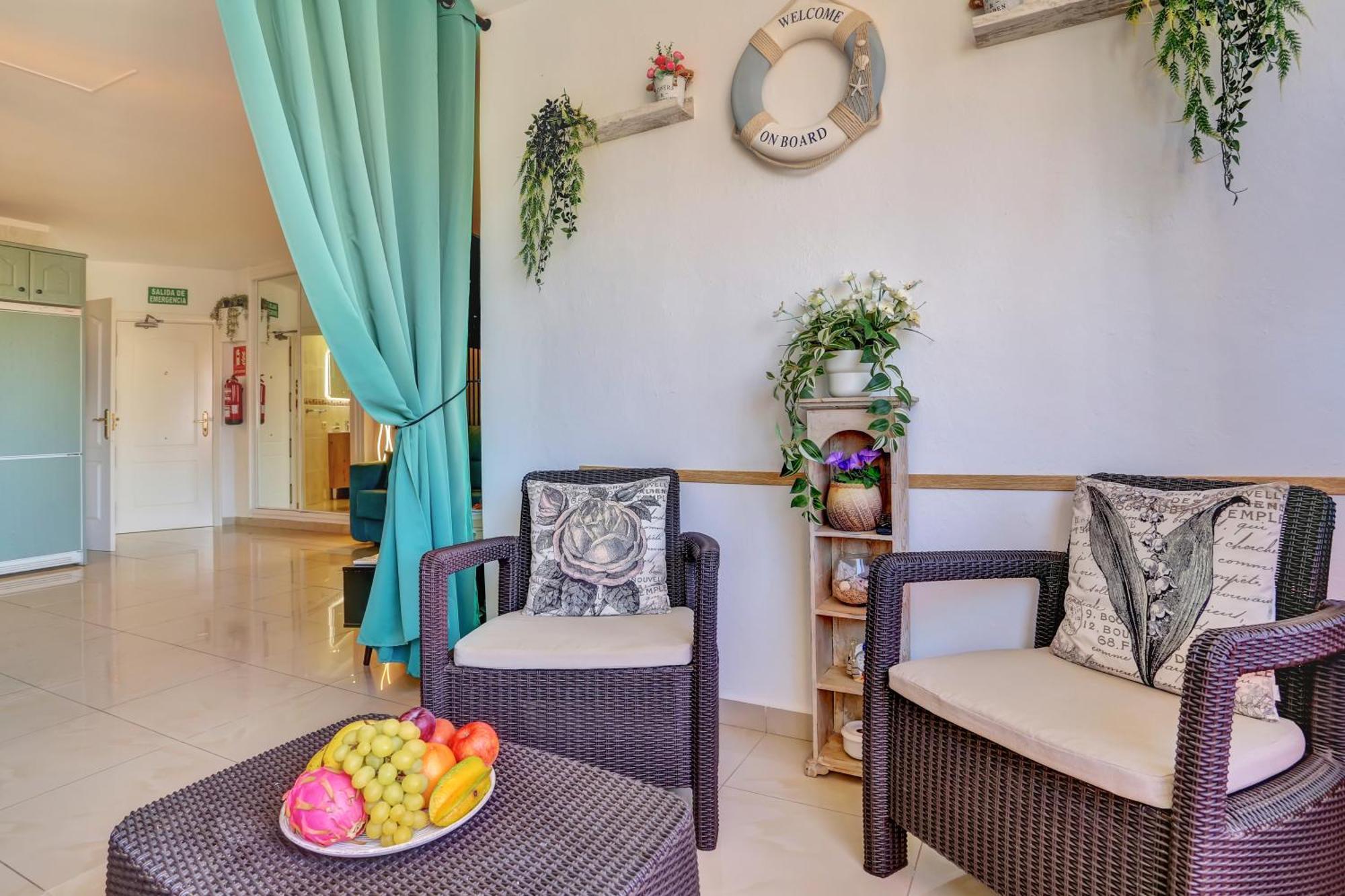 Luxory Dreamy Sunset, Seafront, Direct Access To The Promenade,Wifi,Pool,Free Parking Apartment Los Cristianos  Exterior foto