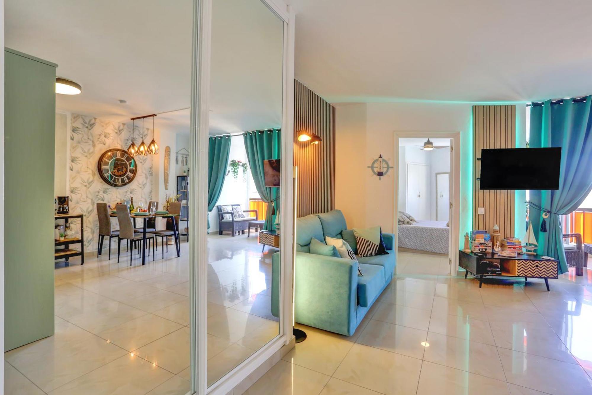 Luxory Dreamy Sunset, Seafront, Direct Access To The Promenade,Wifi,Pool,Free Parking Apartment Los Cristianos  Exterior foto